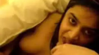 Sexy Indian GF Sucking her Lover Cock in Room Scandal