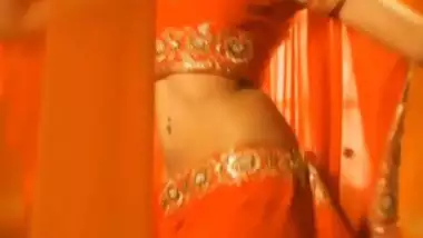 Pretty Indian Girl Strips To Expose Her Body