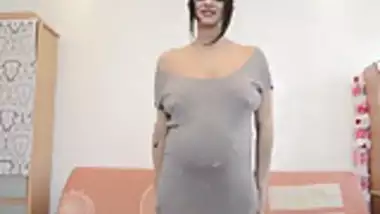 Pregnant Latoya from MyPreggo.com #3