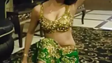 Hot Indian dancer