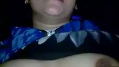 Desi mature Delhi bhabhi enjoys hardcore fuck