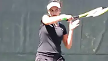 Sania Mirza Bouncing BooB