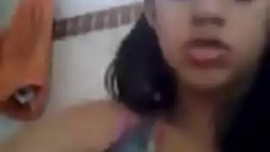 Indian Girl masturbate so hard