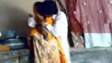 Village bhabhi telugu sex mms