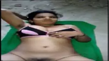 Young Indian Girlfriend MMS Leaked