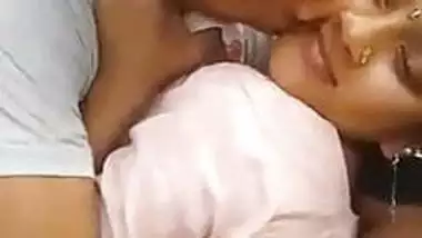 Desi Cute Bhabhi outdoor fucking