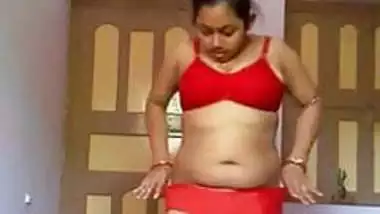 Tamil horny village girl temptation with audio (part:1)