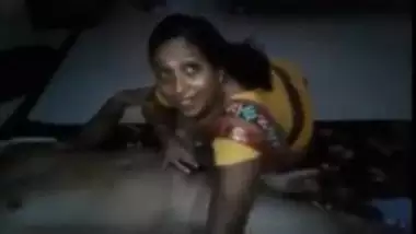 Hot desi aunty blowjob to her secret lover