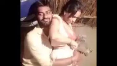 Madhya Pradesh Village Sexy Wife Saree Stripped