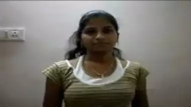 Hot telugu lanja stripping clothes of customer