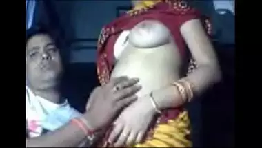 Indian Amuter Sexy couple love flaunting their sex life - Wowmoyback