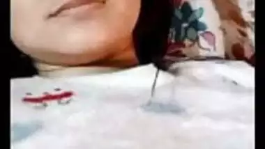 Assamese girl video call masturbating