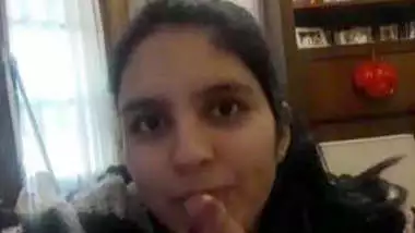 Sexy Nri Girl Blowjob