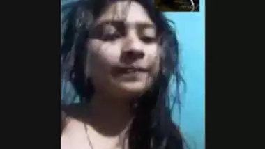 Beautiful Cute Bangladeshi Gf Showing On VideoCall