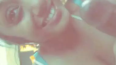 Sexy NRI Girl Blowjob