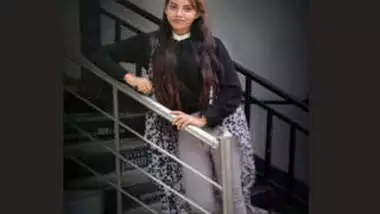 Bangladeshi Model Humya Tanvin Tuktuky Viral Nude Videocall Part 2