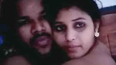 Horny tamil girl riding bf