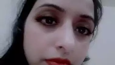 Pakistani bhabhi chut MMS