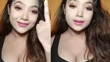 Desi sexy anushka video call recording clip