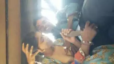 bhabi suck her devar dick on taxi