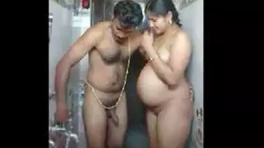 Desi pregnent bhabhi bath after sex with her husband boss