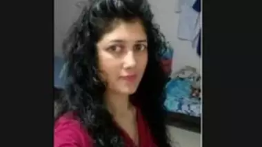 Pakis Girl Showing Her Boobs on Video Call