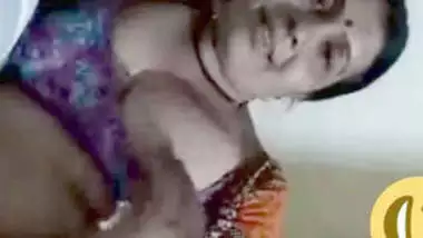 mature indian wife romance with lover on live video call