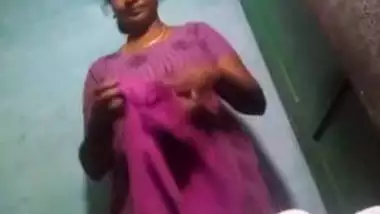 chennai girl chudi changing for her lover