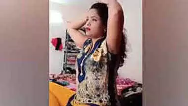 desi girl getting ready