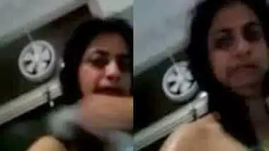 Desi aunty exposing to her bf 2