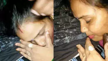 Bhabhi wid Neighbour Boy Smooch n Blowjob wid Hindi Audio.