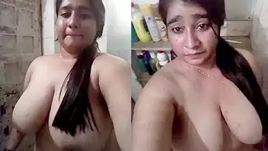 desi girl hot show