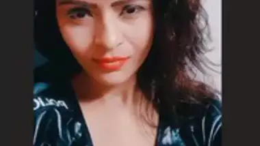 Gehna Vashisht Sexy Live