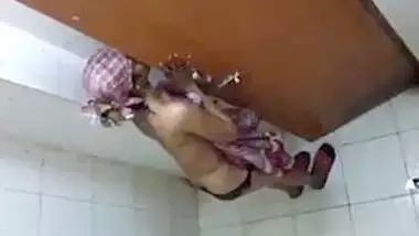 Desi girl nude bathing and changing in bathroom caught by hidden cam