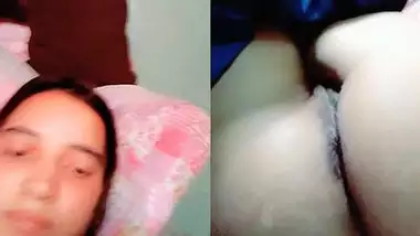 Indian cute girl boobs and pussy show