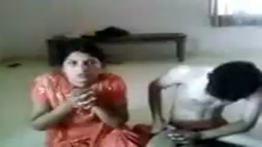 Desi Indian bhabhi caught during illegal home sex affair