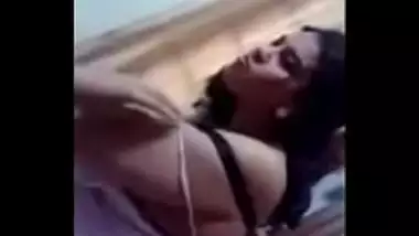 Hidden cam mai boss ki bibi se hot fuck capture hua