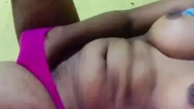 Desi wife fingering