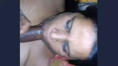 Desi aunty sucking husband cock