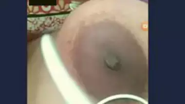 Desi bhbai show her big boob video call with her lover