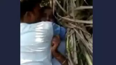 Desi village bhbai fucking in outdoor field