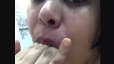 Horny bhabi tasting own cum