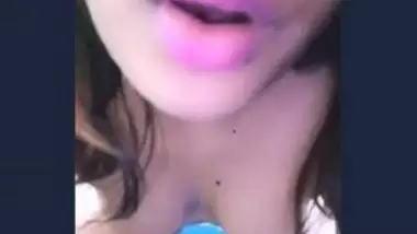 Desi girl akki tango live demi cam part -1