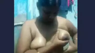 Desi Bhabi Bathroom Show Another Video