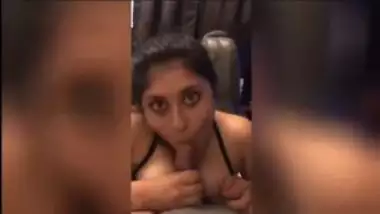 XNXX blowjob video by big boobs desi woman