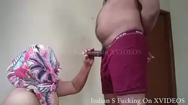 Fat Mature Indian Wife Doing Blowjob XXX Video