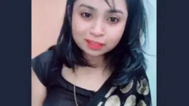 Indian cute girl vert hot tiktok video-2