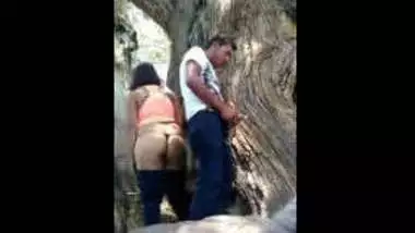 Desi Couple Hidden sex in park