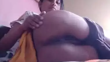 Desi Cute Girl Showing Pussy And Asshole Part 2