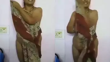 Desi cute mature Bhabhi Devar fun